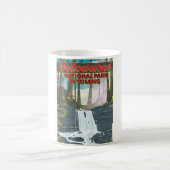 Yellowstone Nationalpark, Wyomoming Reiseplakat Verwandlungstasse (Mittel)