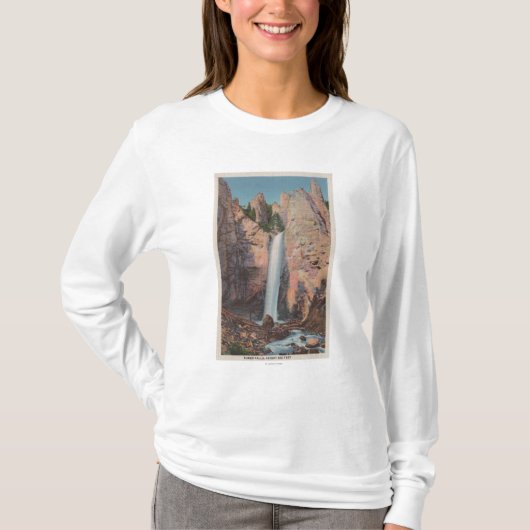 Yellowstone, WYView der Turm-Fälle T-Shirt (Vorderseite)