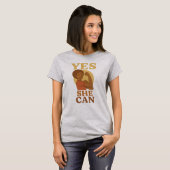 "Yes She Can" feministischer Power - Empowerment T-Shirt (Vorne ganz)