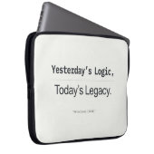 Yesterday's Logic Today's Legacy Programmer Quote Laptopschutzhülle (Vorne Rechts)