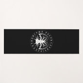 Yggdrasil Circle Runes Yoga Matte (Vorderseite (Horizontal))