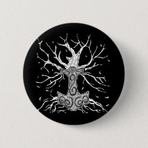 Yggdrasil, der Baum der neun Welten, und Mjolnir