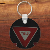 YIELD - Schlüsselanhänger (Vorderseite)