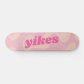 Yikes Pastel Pink Groovy Moderne Typografie Skateboard (Horizontal)