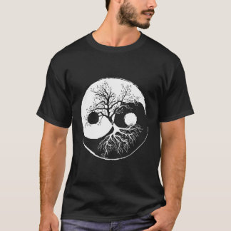 Yin And Yang Tree Balance Buddhism Natur Life Gif T-Shirt