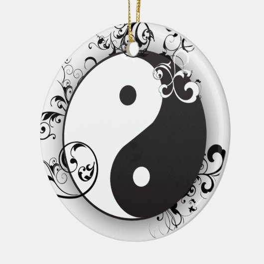 Yin u. Yang mit Rolleverzierungsschwarzem Keramikornament (Links)