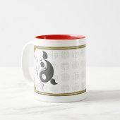 Yin und Yang die Koi-Tasse Zweifarbige Tasse (Vorderseite Links)