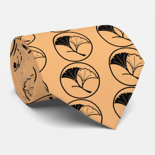 Yin und Yang-Ginkgo-Blätter in drohlem Ring Krawatte