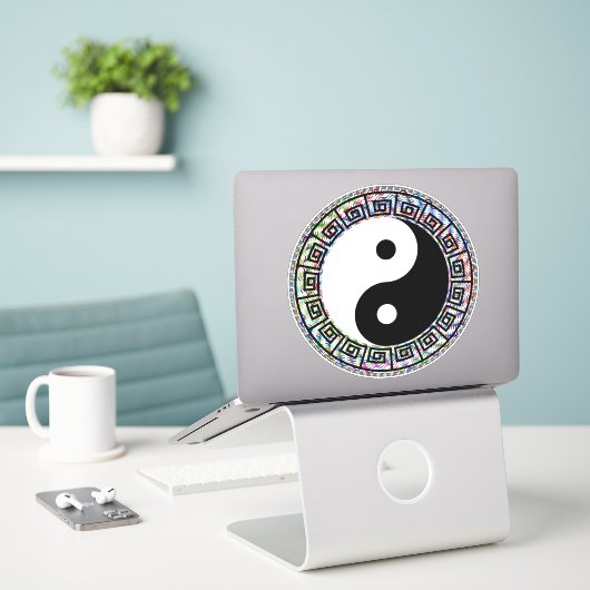 Yin Yang Aufkleber (Laptop auf Schreibtisch)