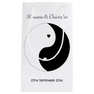 Yin Yang Black and White Hearts Wedding Kleine Geschenktüte