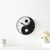 Yin Yang Black und White Symbol Clock Runde Wanduhr (Zuhause)
