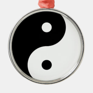 yin yang black white symbol ornament aus metall
