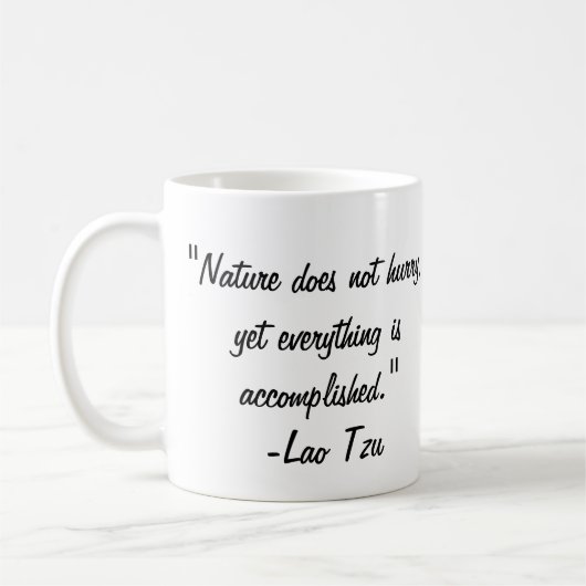 Yin-Yang Blume mit Zitat auf Tasse (Links)