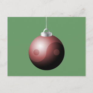 Yin Yang Christmas Ball in Red Feiertagspostkarte