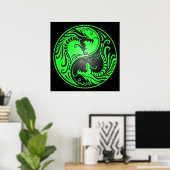 Yin Yang Dragons, grün und schwarz Poster (Heimbüro)
