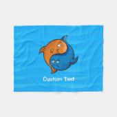 Yin Yang Fish Cartoon Fleecedecke (Vorderseite (Horizontal))