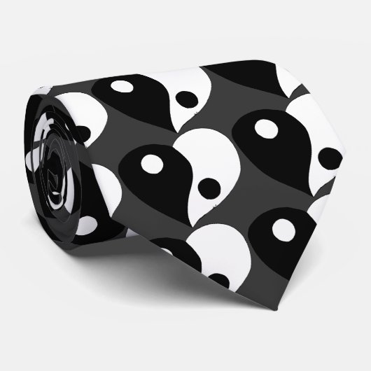 Yin Yang Heart (B/W) Krawatte (Gerollt)