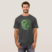 Yin Yang Kleeblatts T-Shirt (Vorne ganz)