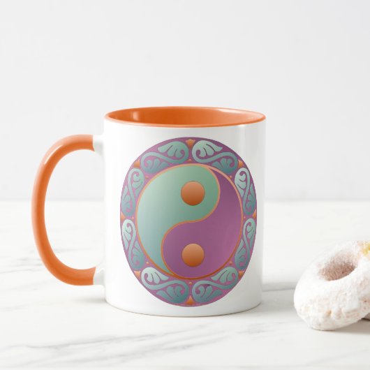 Yin Yang Medallion Violet Turquoise Tasse (Mit Donut)
