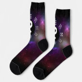 Yin Yang mit Bagua Trigram Symbols I-Ching Socken (Linkes Detail)