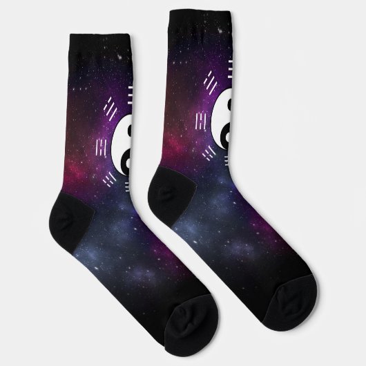 Yin Yang mit Bagua Trigram Symbols I-Ching Socken (Rechts)