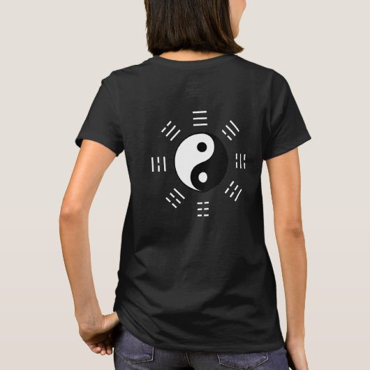 Yin Yang mit Bagua Trigram Symbols I-Ching T-Shirt (Rückseite)