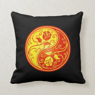 Yin Yang Rosen, Gelb und Rot Kissen