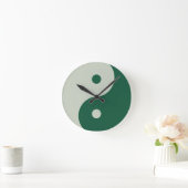 Yin Yang Sage Green Runde Wanduhr (Zuhause)