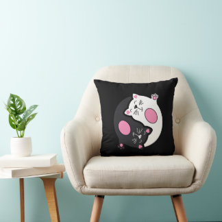 Yin Yang Schlafende Katzen in Schwarz und Weiß  Kissen
