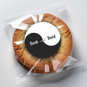 Yin Yang Schwarz & Weiß Braut & Bräutigam Namen Ho Runder Aufkleber