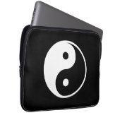 Yin Yang Schwarzweiss-Illustrations-Schablone Laptopschutzhülle (Vorne Rechts)