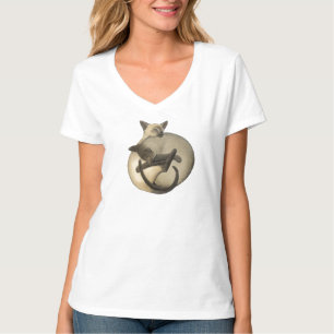 Yin Yang siamesische Katzen Nano-V - Hals T-Shirt