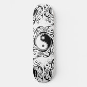Yin & Yang Symbol Black and White Tattoo Style Skateboard (Vorderseite)