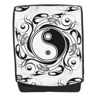 Yin & Yang Symbol Schwarz-Weiß-Tätowierstil
