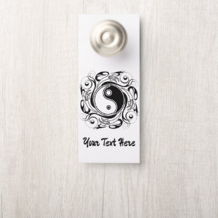 Yin & Yang-Symbol Schwarz-Weiß-Tätowierstil Türanhänger