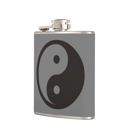 Yin Yang Symbol - solide Tätowierung Flachmann (Links)