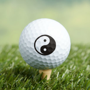 Yin Yang Symbol - solide Tätowierung Golfball