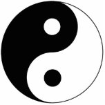 Yin Yang Symbol Spiritual Freistehende Fotoskulptur<br><div class="desc">Das Symbol Yin Yang ist schwarz-weiß. Einfaches,  aber leistungsstarkes Balancesymbol für Taoismus.</div>