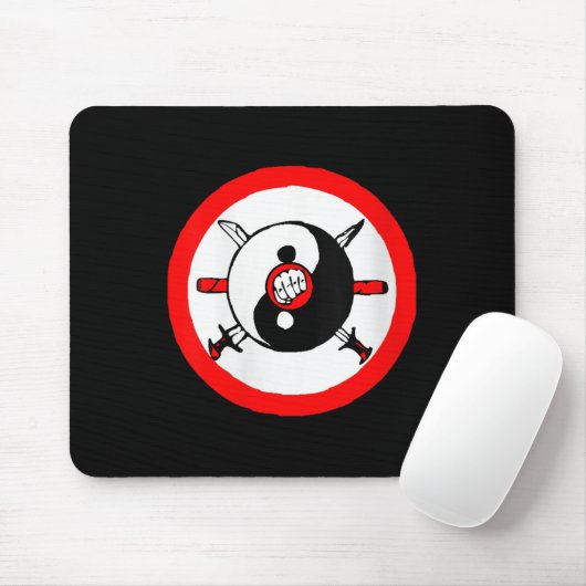 Yin Yang Tai Chi Sword and Fis Mousepad (Mit Mouse)