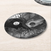Yin Yang Tree Landschaft Schwarz-Weiß Runder Pappuntersetzer (Angewinkelt)
