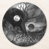 Yin Yang Tree Landschaft Schwarz-Weiß Runder Pappuntersetzer (Vorderseite)