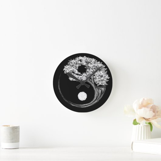 Yin Yang Tree Runde Wanduhr (Zuhause)