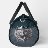 Yin Yang Wolves. Duffle Bag (Rechts)