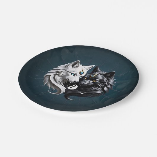 Yin Yang Wolves. Pappteller (Schrägansicht)