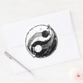 Yinjo Runder Aufkleber (Umschlag)