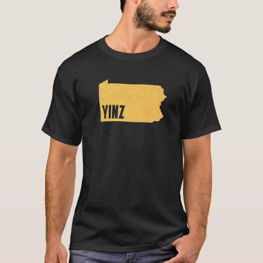 Yinz Pittsburgh Pennsylvania Zuhause Staat Shape D T-Shirt (Vorderseite)