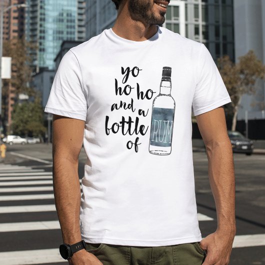 Yo Ho Ho und eine Flasche Rum T-Shirt