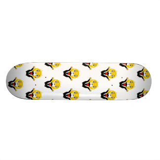 Yoctero Hund glücklich Skateboard