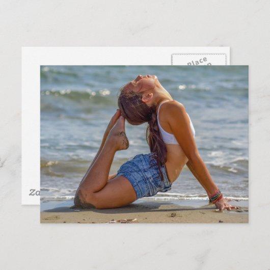 Yoga am Strand Foto Postkarte (Vorne/Hinten)