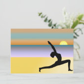 Yoga am Strand - individuelle Einladungen (Stehend Vorderseite)